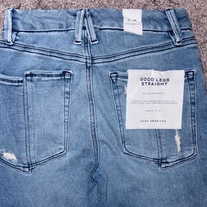 Good American Mid-Rise Straight Jeans in Blue